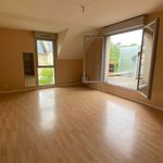 Rent 3 bedroom apartment of 56 m² in Bourg-des-Comptes