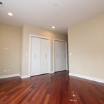 Rent 3 bedroom apartment of 1367 m² in Chicago