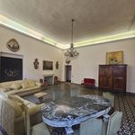 Rent 2 bedroom apartment of 200 m² in Siena
