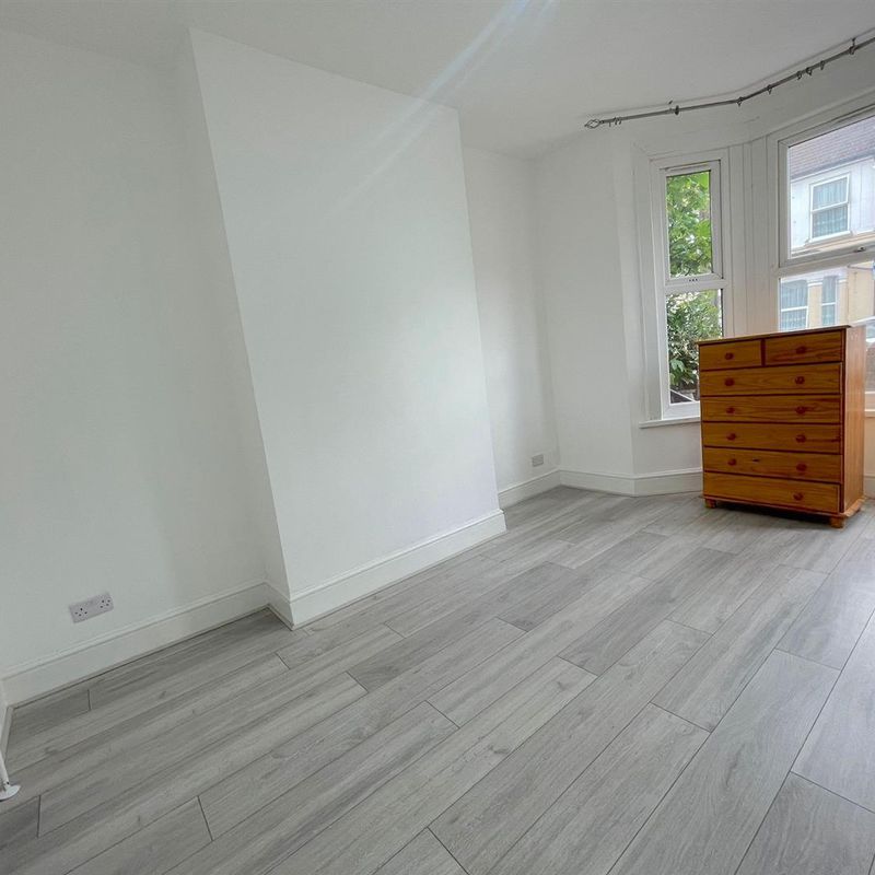 house for rent in Hounslow