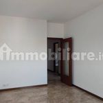 Rent 3 bedroom apartment of 80 m² in Novate Milanese