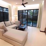 Rent 4 bedroom house of 395 m² in Makkasan