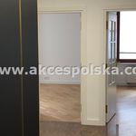 Wynajmij 5 sypialnię apartament z 194 m² w Warsaw