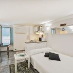 Rent 1 bedroom apartment of 30 m² in Genoa