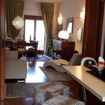 Affitto 5 camera appartamento di 162 m² in Reggio Calabria