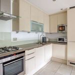 Rent 2 bedroom apartment of 58 m² in Enfield