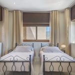 Alquilo 3 dormitorio apartamento de 130 m² en Marbella