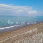 Rent 3 bedroom house of 70 m² in Campofelice di Roccella
