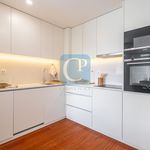 Rent 1 bedroom apartment of 56 m² in Porto