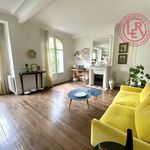 Rent 2 bedroom apartment of 52 m² in Paris