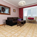 Pronajměte si 4 ložnic/e byt o rozloze 90 m² v Karlova Ves