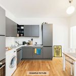 Rent a room of 131 m² in berlin