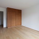 Appartement de 345 m² avec 3 chambre(s) en location à Elsene