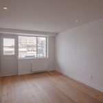 Appartement de 495 m² avec 1 chambre(s) en location à Montreal
