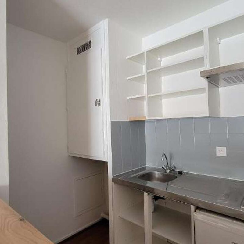 Location appartement 1 pièce 32 m² Toulouse (31100) Tournefeuille