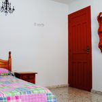 Rent 12 bedroom apartment in Granada