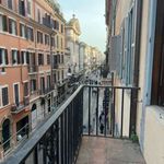 Affitto 6 camera appartamento di 217 m² in Rome