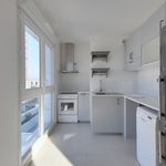 Appartement de 49 m² avec 2 chambre(s) en location à Romainville