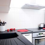 Appartement de 70 m² avec 1 chambre(s) en location à Bordeaux