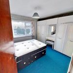 Rent 4 bedroom house in Bedford