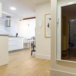 Rent 1 bedroom apartment of 77 m² in Sevilla