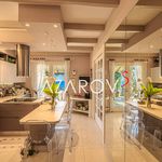 Rent 5 bedroom house of 300 m² in Bordighera