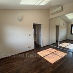 Rent 3 bedroom apartment of 87 m² in Sanary-sur-Mer