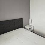 Wynajmij 2 sypialnię apartament z 41 m² w Warszawa