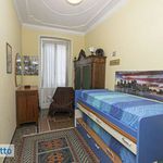 Rent 6 bedroom apartment of 122 m² in Genova