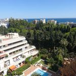 Rent 3 bedroom apartment of 192 m² in Marbella