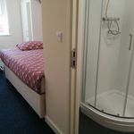 Rent 5 bedroom flat in Leamington Spa