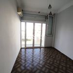 Rent 4 bedroom apartment of 210 m² in Patras
