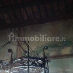 Rent 4 bedroom house of 400 m² in Rieti