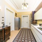 Rent 4 bedroom apartment of 184 m² in Praha