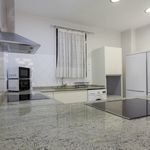 Rent 15 bedroom apartment in Valencia