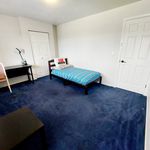 Rent 1 bedroom house in Surrey