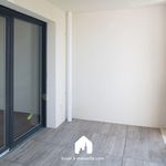 Rent 2 bedroom apartment of 61 m² in Marseille