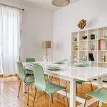 Affitto 2 camera appartamento di 126 m² in Milan
