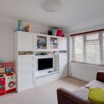 Rent 4 bedroom flat in Bromsgrove