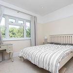 Rent 4 bedroom house in Buckhurst Hill