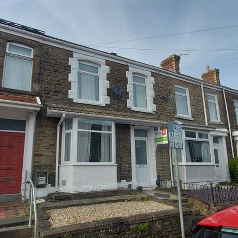 5 bedroom property to let in Rhondda Street, SWANSEA - £2,250 pcm Mount Pleasant