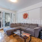 Rent 4 bedroom apartment of 105 m² in Split