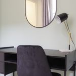 Rent 3 bedroom apartment of 75 m² in Bordeaux