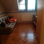Rent 4 bedroom apartment of 98 m² in Komárom