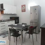 Affitto 3 camera appartamento di 60 m² in Catania