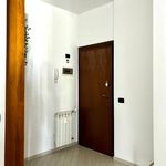 Affitto 2 camera appartamento di 73 m² in Segrate