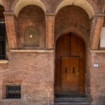 Affitto 5 camera appartamento in Bologna