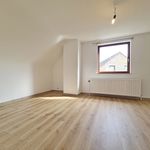 Huur 3 slaapkamer huis van 204 m² in Ottignies-Louvain-la-Neuve