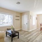 Rent 3 bedroom house of 171 m² in Lakewood