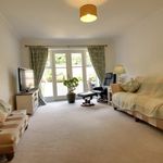 Rent 1 bedroom house in Glossop
